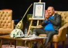 'Uşak'a Hastaneyi Ben Yapayım, Bakanlık İçini Döşesin'