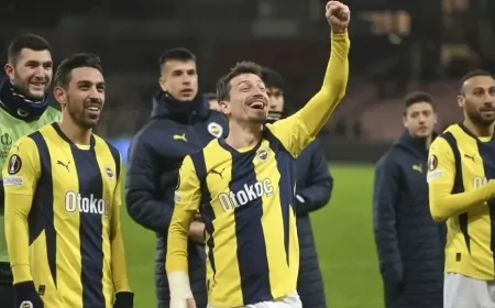 Fenerbahçe'den Erzurumspor'a Farklı Galibiyet: 5-0! İşte Maç Özeti ve Goller