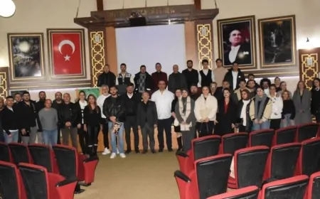 Mobilyacılara Hedef Pazarlar Anlatıldı