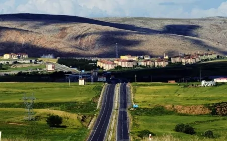 Diyarbakır-Silvan Yol Çalışmaları Devam Ediyor