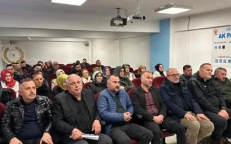 AK Parti Giresun Teşkilatı Haftalık Olağan İlçe Yönetim Kurulu Toplantısını Gerçekleştirdi