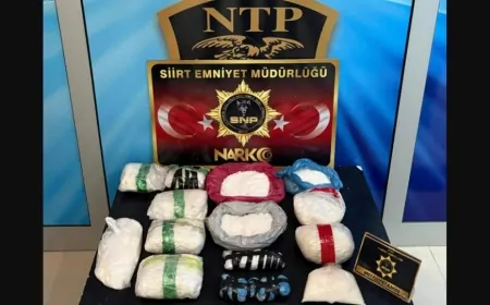Siirt'te 8 Kilo 400 Gram Uyuşturucu Ele Geçirildi