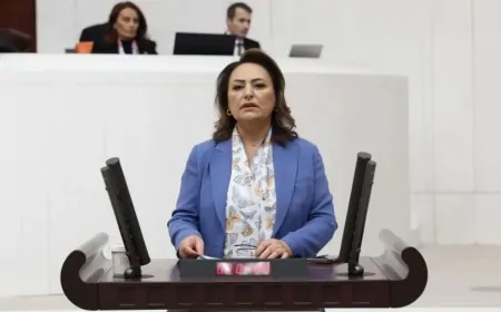 CHP Adana Milletvekili Müzeyyen Şevkin: 'Türkiye hâlâ depreme hazır değil'