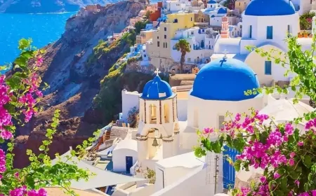 Santorini'de OHAL kararı: Binlerce kişi tahliye edildi, emlak fiyatları düştü