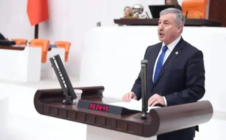 Yeni Yol Partisi Grup Başkanvekili Selçuk Özdağ: '2002’den bu yana belediyelerdeki rant ilişkileri araştırılmalı'