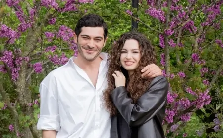 Su Burcu Yazgı Coşkun ve Burak Deniz'in paylaşımı aşk iddialarını güçlendirdi