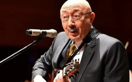 Özdemir Erdoğan'dan Zeki Müren'e sert sözler: 'Türkiye'ye atılmış atom bombasıdır'