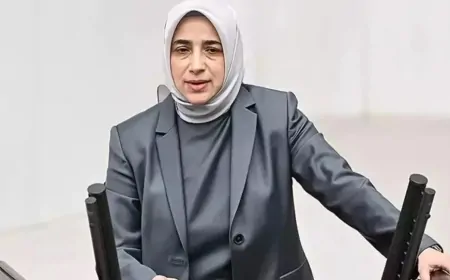 Özlem Zengin: 'Kadın Problemleri Erkekler Tarafından da Çözülmeli, Aile Bakanlığı’nda Erkekler Daha Fazla Olmalı'