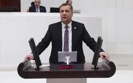 CHP’li Özgür Ceylan: 'Düşün milletin yakasından, adalet ve liyakat geri gelsin!'