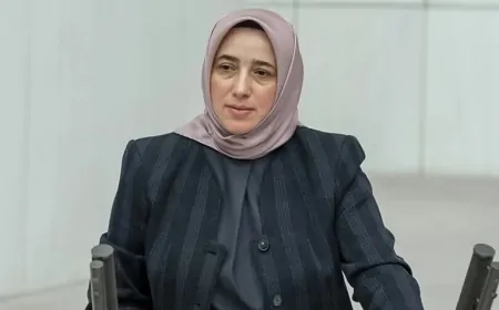 AK Partili Özlem Zengin: 'Adalete muhalif hiçbir davranışım olmadı, olamaz'