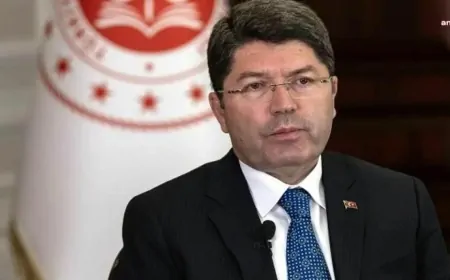 Adalet Bakanı Yılmaz Tunç: 'Hiçbir kurum, kuruluş veya çıkar grubu, milli iradenin üzerinde değildir'