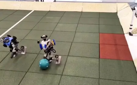 Google DeepMind Robotları Futbol Oynarken Şaşkınlık Yaratan Görüntüler Paylaşıldı