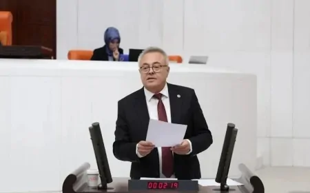 CHP Uşak Milletvekili Dr. Ali Karaoba: 'Kızılcasöğüt Beldesi, Sosyal Belediyecilikle Öne Çıkıyor'