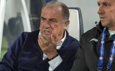 Fatih Terim’in Takımı, 10 Kişi Kalan Rakibine Son Dakikada Yenildi!