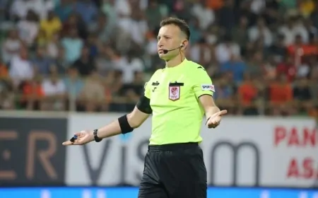 TÜMOSAN KONYASPOR REEDER SAMSUNSPOR MAÇININ HAKEM HEYETİ AÇIKLANDI