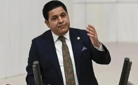 Saadet Partili Bülent Kaya: 'Turizm Bakanı Hesap Vermeli, Cumhurbaşkanlığı Hükümet Sistemi Gözden Geçirilmeli!'