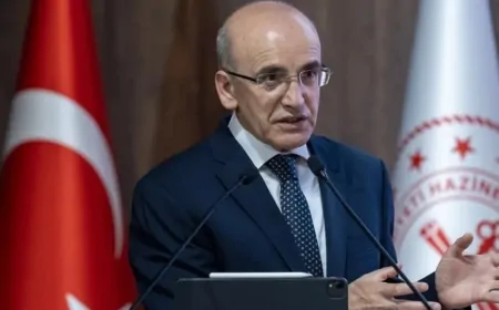 Hazine ve Maliye Bakanı Şimşek, Almanya'da yatırımcılarla görüşecek