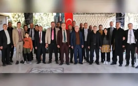 Bizim Parti İlk Kongresini Gerçekleştirdi: 'Türkiye’yi Aydınlık Geleceğe Taşıyacağız'