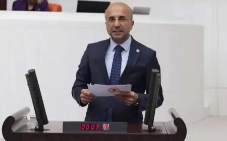 Aşkın Genç: ‘Kayseri’de vatandaşlar ambulans çağırmak için tepelere çıkıyor’