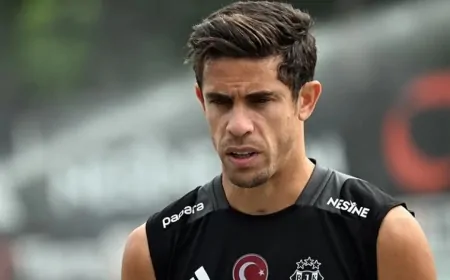 Beşiktaş’a sakatlıktan dönen takviye: Gabriel Paulista antrenmanda
