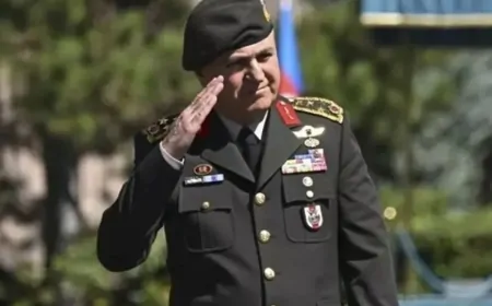 Genelkurmay Başkanı Metin Gürak, Pakistanlı Yetkiliyi Kabul Etti