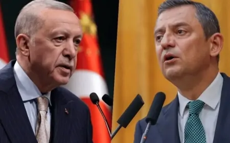 Özgür Özel’in okuduğu şiir Erdoğan’ı güldürdü: 'Konuştukça daha da batıyorsun'