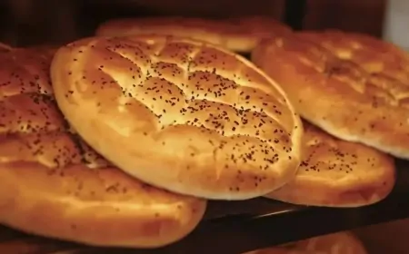 Ramazan pidesine yüzde 35'e varan zam! İşte il il yeni fiyatlar