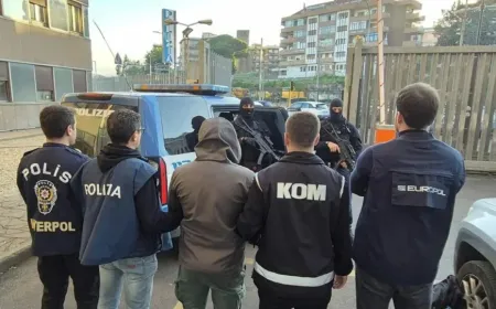 Interpol Destekli Operasyonla Daltonlar Çetesi'nin Liderlerinden İkisi Türkiye'ye Getirildi