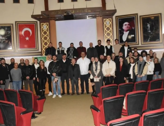 Mobilyacılara Hedef Pazarlar Anlatıldı