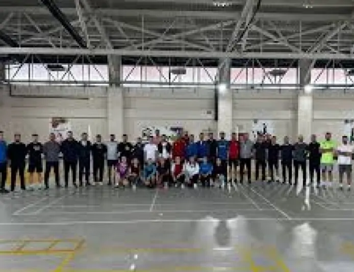 Samsun'da 3. Kademe Badminton Antrenörlük Eğitimi Sürüyor