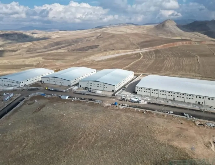 Van'da Tekstil Fabrikaları Hızla Tamamlanıyor: Hedef 50 Bin İstihdam