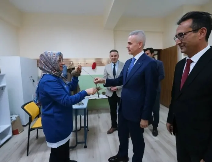Karaman'da BİLSEM'de Geleneksel Sanatlar Etkinliği