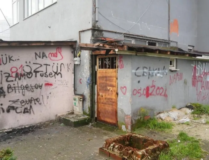 Düzce'de Halı Sahalara Zarar Verildi