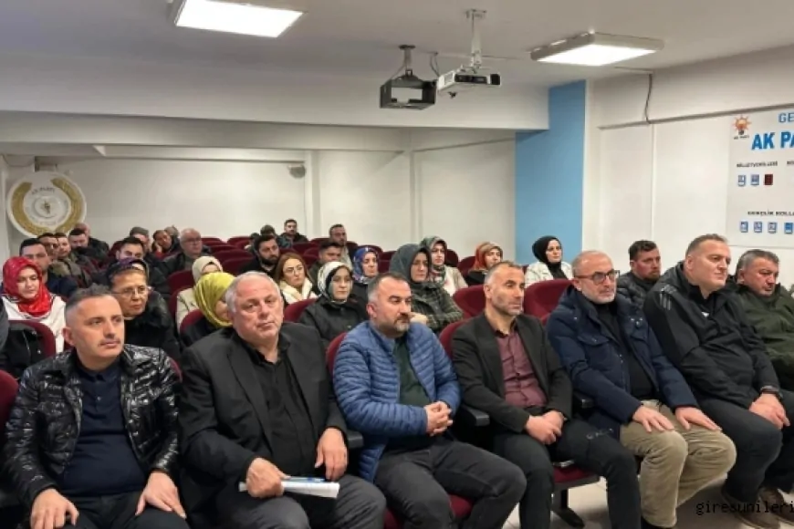 AK Parti Giresun Teşkilatı Haftalık Olağan İlçe Yönetim Kurulu Toplantısını Gerçekleştirdi