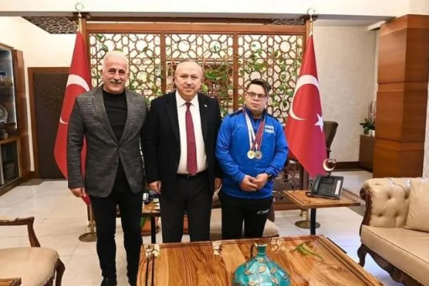 Vali Ali Fidan, Altın Madalyalı Sporcu Ramazan Ünlü’yü Ağırladı
