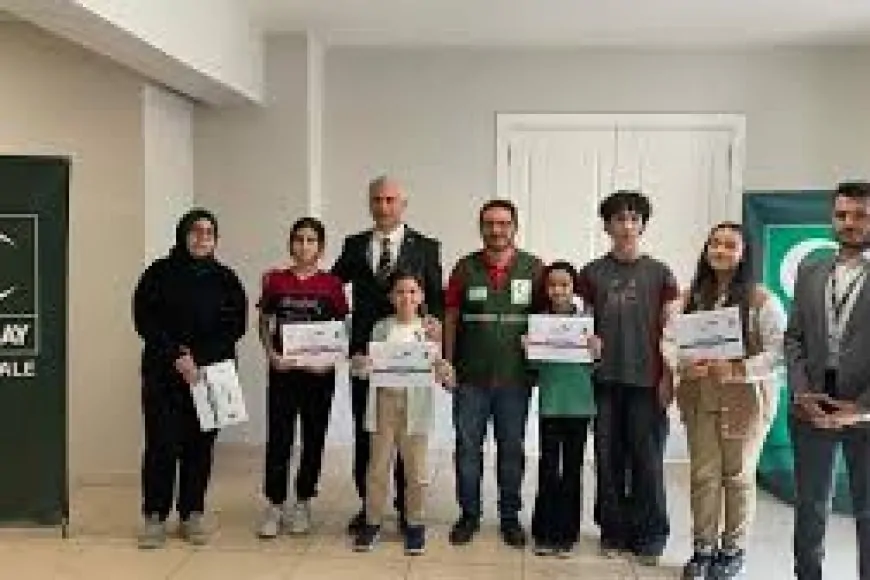 Kırıkkale Belediyesi Gençlerin Başarısını Ödüllendirdi