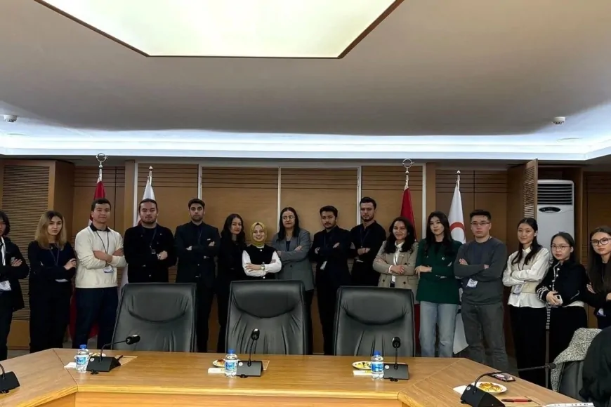 TİKA’da Geleceğin Diplomatlarıyla Teknik İnceleme
