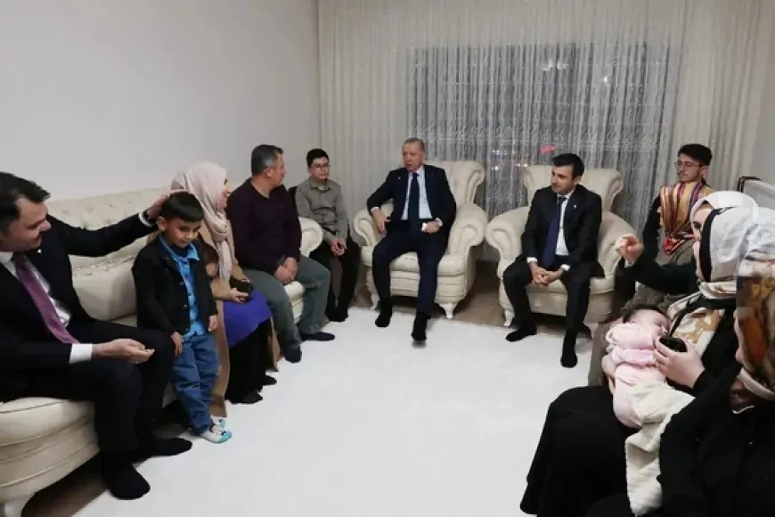 Cumhurbaşkanı Erdoğan Adıyaman’da depremzedeleri ziyaret etti
