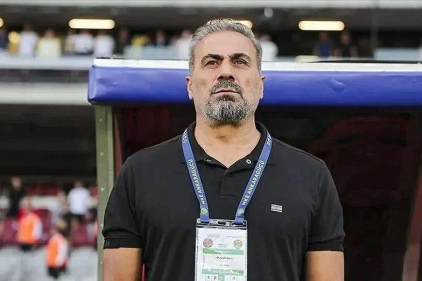 Sakaryaspor'da şok ayrılık: Mustafa Dalcı görevi bıraktı