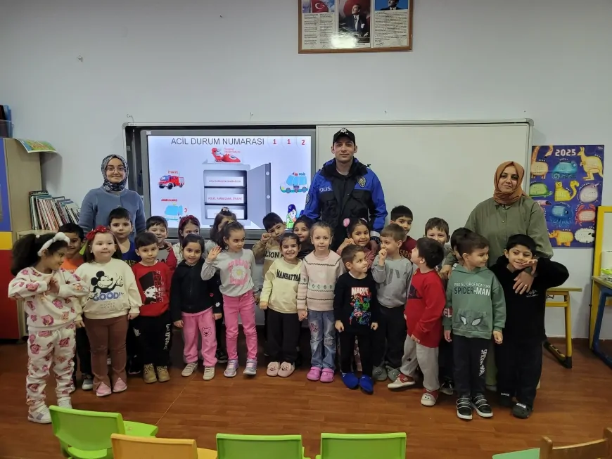 Beykoz'da Minik Öğrencilere 112 Acil Çağrı Hattı Anlatıldı