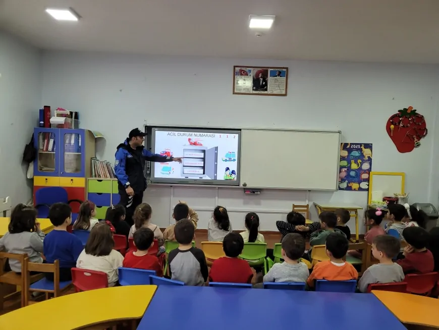 Beykoz'da Minik Öğrencilere 112 Acil Çağrı Hattı Anlatıldı