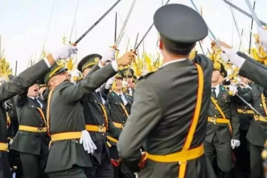 TSK'dan İhraç Edilen Teğmenlere Eğitim Giderleri İçin Tazminat Şoku