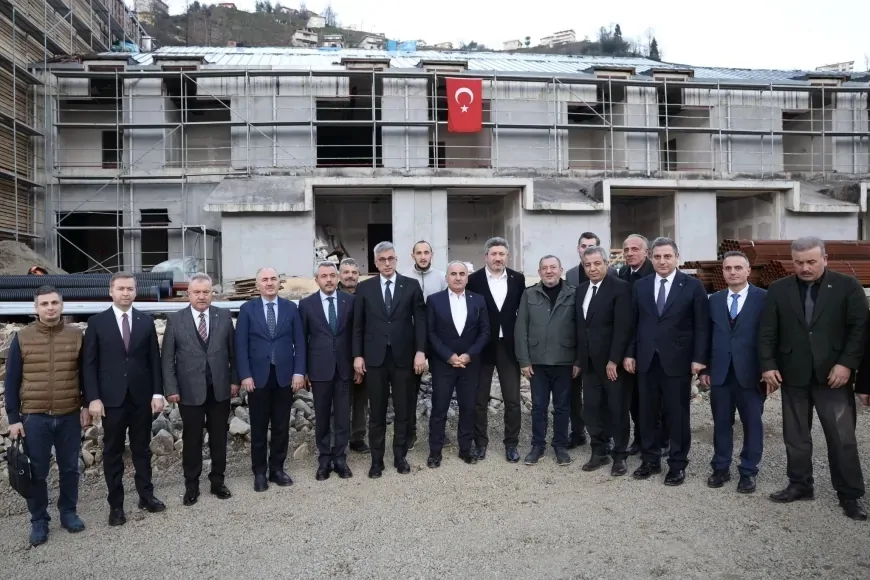 Rize’de Sağlık Yatırımları Hız Kesmeden Devam Ediyor: Bakan Memişoğlu İncelemelerde Bulundu