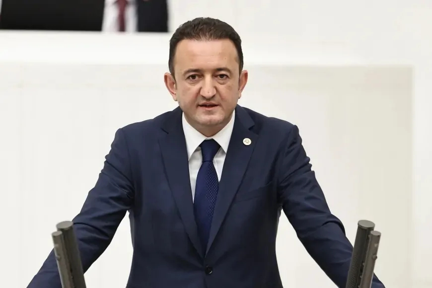 AK Parti Tekirdağ Milletvekili Barış Bektaş, Giden Gelmez Dağları'ndaki Doğa Katliamına Karşı Uyardı: 'Boksit Madenciliği Sağlık ve Ekosistem İçin Tehlike'