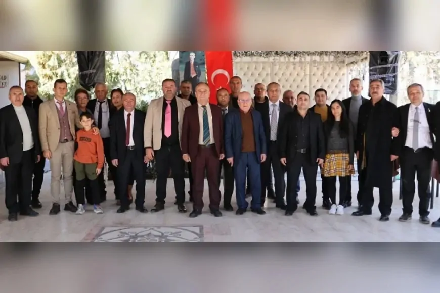 Bizim Parti İlk Kongresini Gerçekleştirdi: 'Türkiye’yi Aydınlık Geleceğe Taşıyacağız'