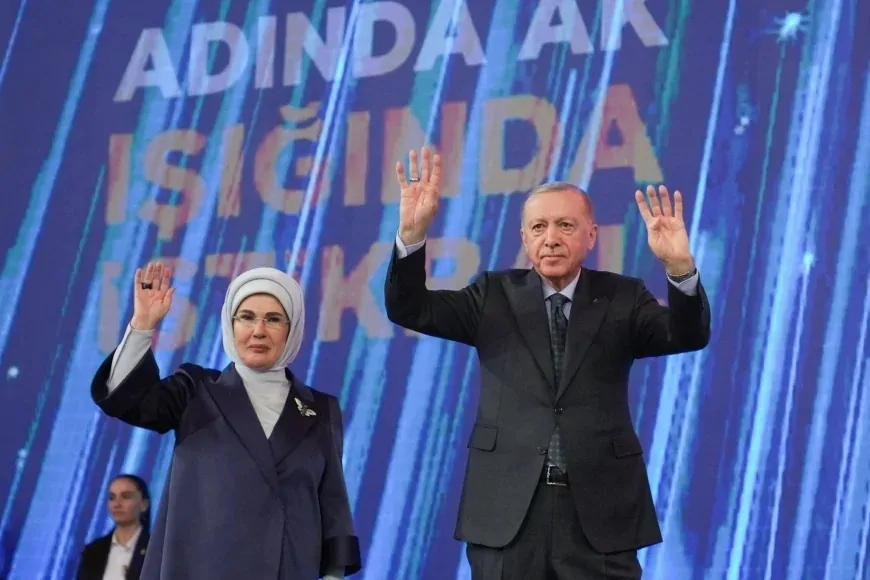 Emine Erdoğan'dan AK Parti Kongresi Mesajı: 'Güçlü Türkiye'yi Birlikte İnşa Edeceğiz'
