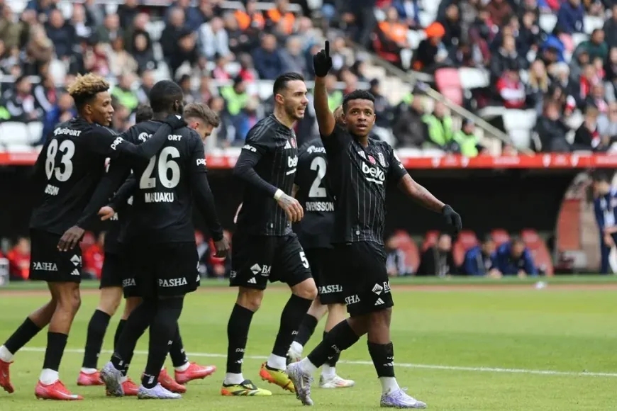 Beşiktaş Antalyaspor'u 2-1 Mağlup Ederek Türkiye Kupası'nda Çeyrek Finale Yükseldi