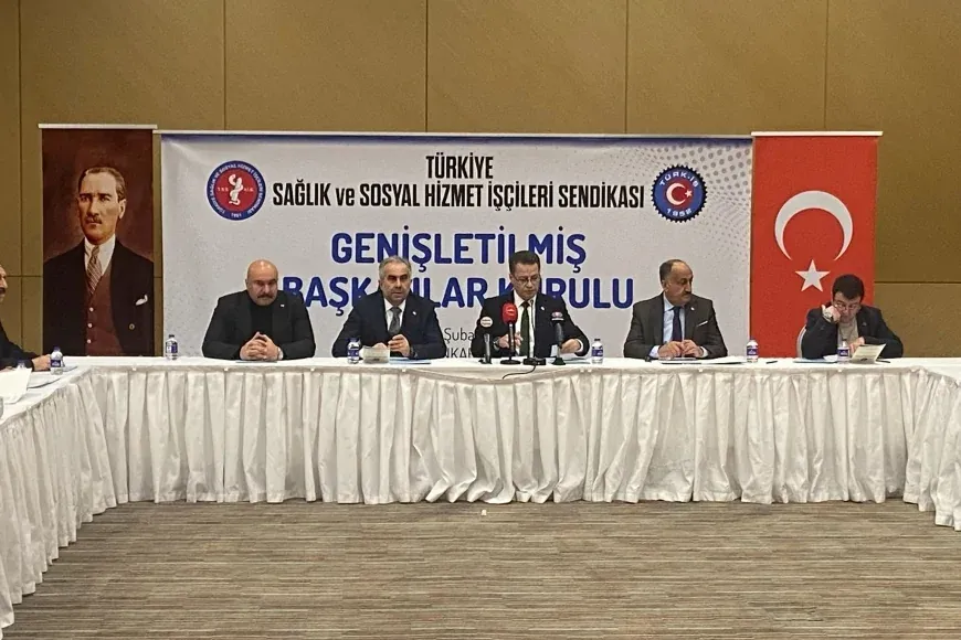 Türkiye Sağlık-İş Sendikası Başkanı Hakan Toy: 'Sağlık çalışanlarının greve gitme hakkı olmalı'