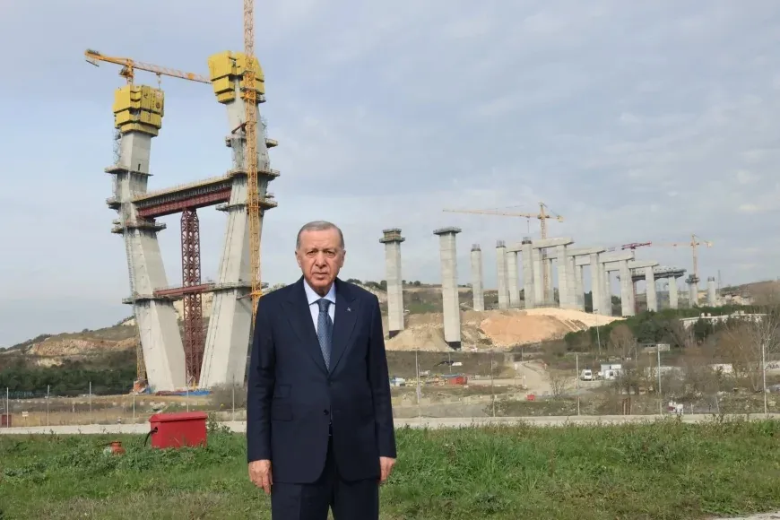 Cumhurbaşkanı Erdoğan, Başakşehir-Nakkaştepe Otoyolu Şantiyesini Ziyaret Etti