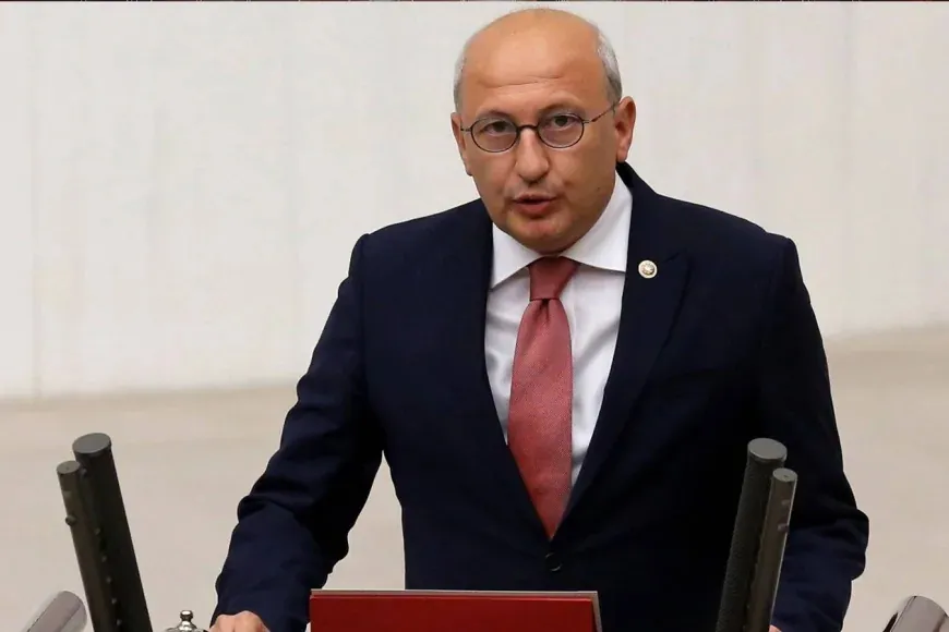 CHP’li Utku Çakırözer: ‘Hocalı’yı unutmadık, unutturmayacağız; Zengezur Koridoru neden açılmıyor?’